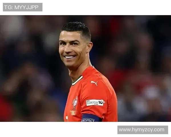 足球巨星C罗碎冰瞬间折射出的坚韧精神与无限追求的职业态度